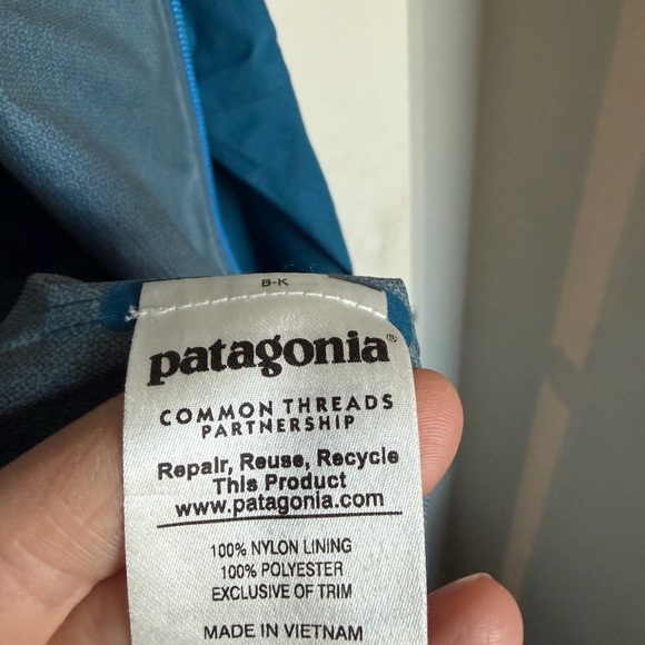 Patagonia Blue Women's Jacket - Picture 6 of 7